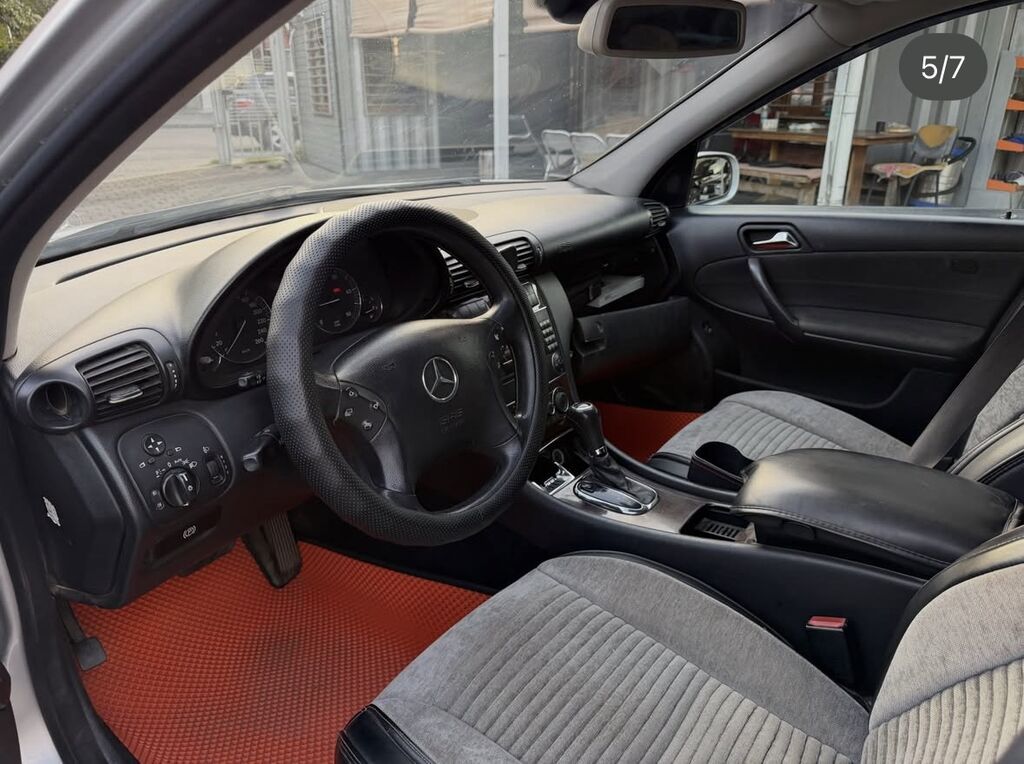 Mercedes-Benz C-Class: 2002 г., 1.8 л, Автомат, Дизель, Седан: фото 5