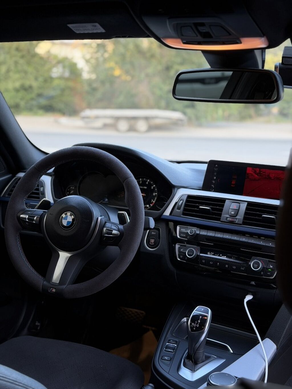 BMW 3 series: 2018 г., 2 л, Автомат, Бензин, Седан: фото 3