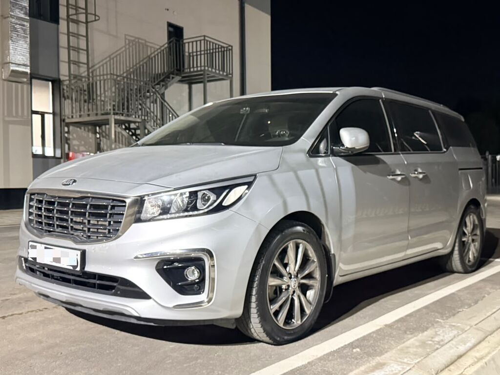 Kia Carnival: 2020 г., 2.2 л, Автомат, Дизель, Минивэн: фото 3