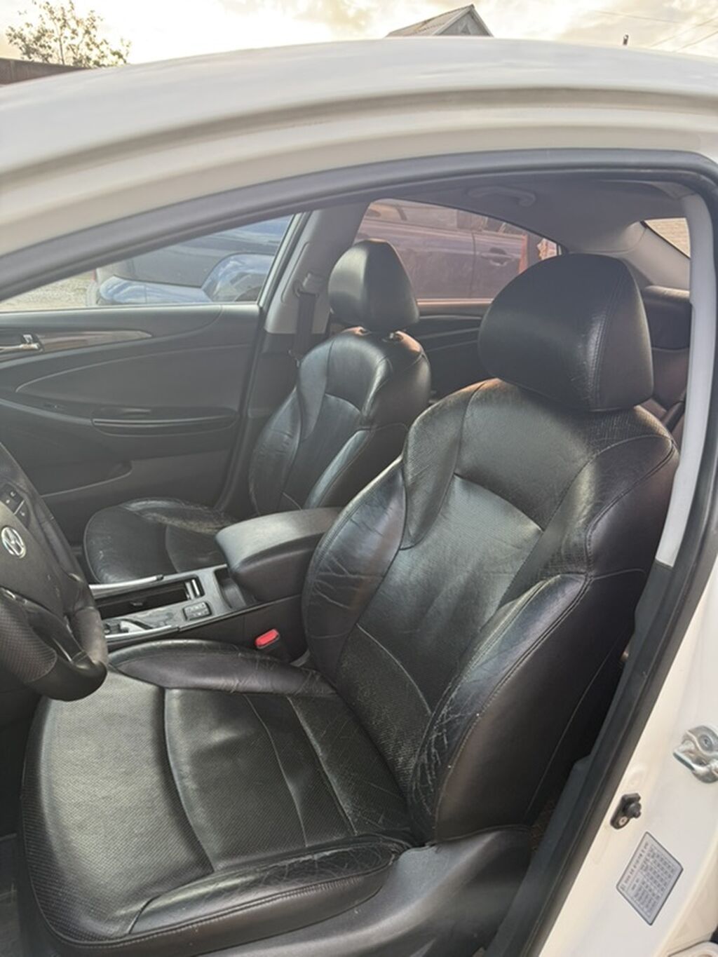Hyundai Sonata: 2009 г., 2 л, Автомат, Бензин, Седан: фото 8