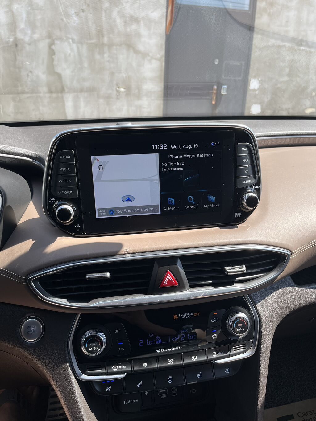 Hyundai Santa Fe: 2019 г., 2.2 л, Автомат, Дизель, Кроссовер: фото 3