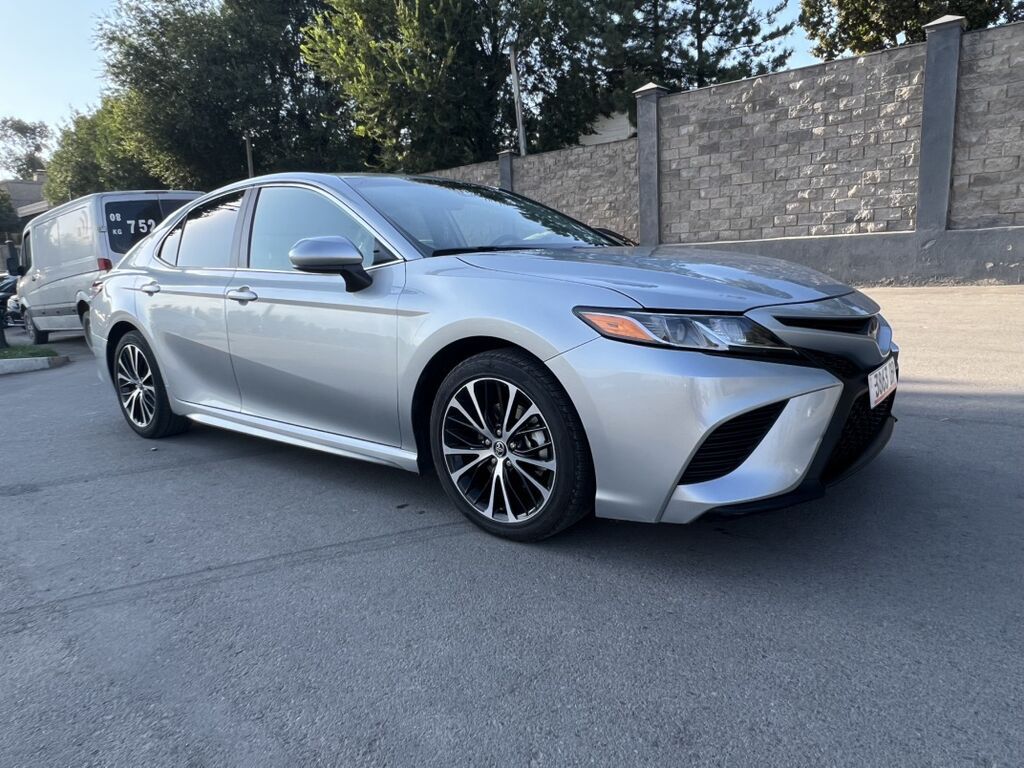 Toyota Camry: 2019 г., 2.5 л, Автомат, Бензин, Седан: фото 4