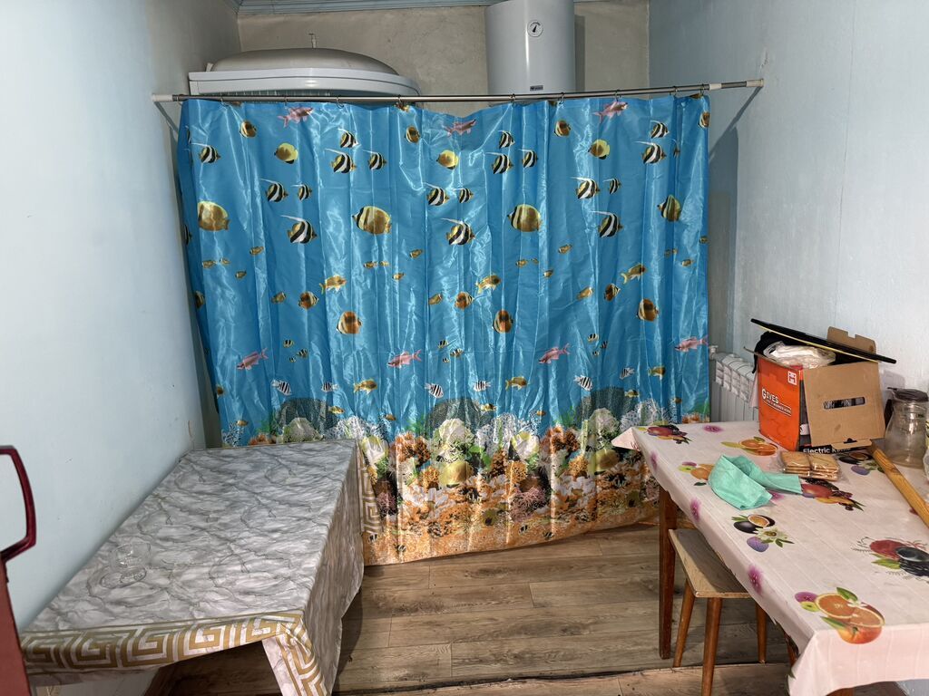 2 комната берилет 24 м кв бираз мебели стиралкасы бар душ туалет: фото 6
