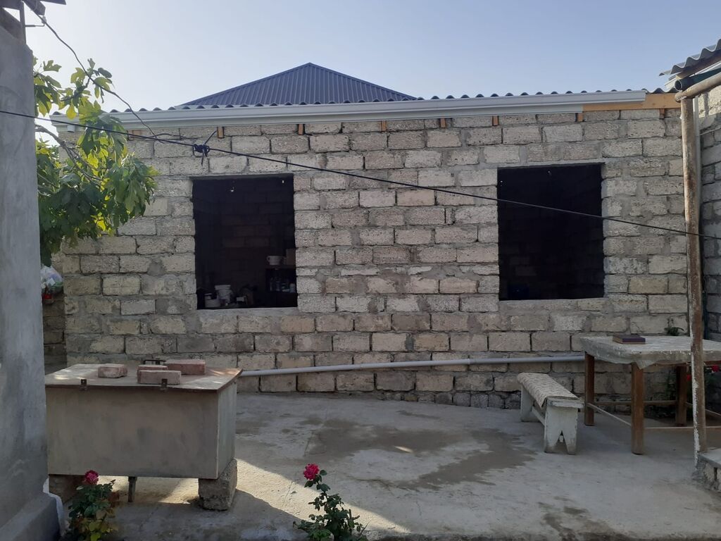 Bakı, Suraxanı, 3 otaqlı, Köhnə tikili, m. Qara Qarayev, 100 kv. m