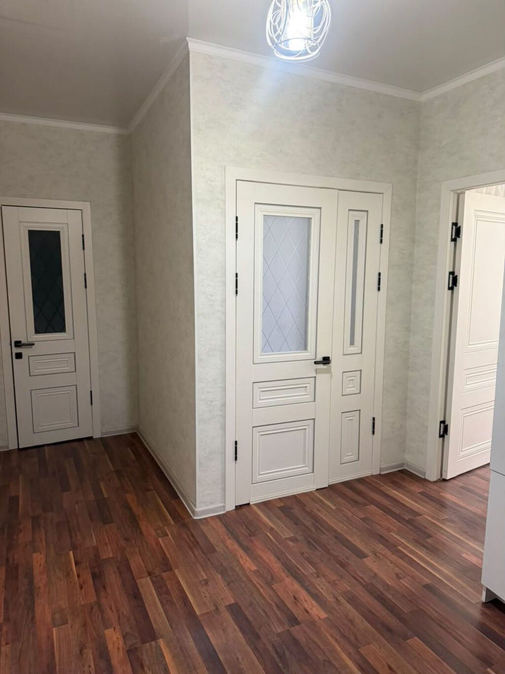 2 комнаты, 77 м², 8 мкр Элитка, 11 этаж, Свежий ремонт: фото 4