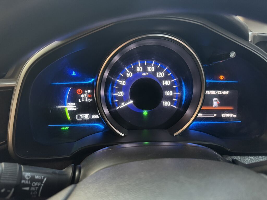 Honda Fit: 2015 г., 1.5 л, Автомат, Гибрид, Хэтчбэк: фото 8
