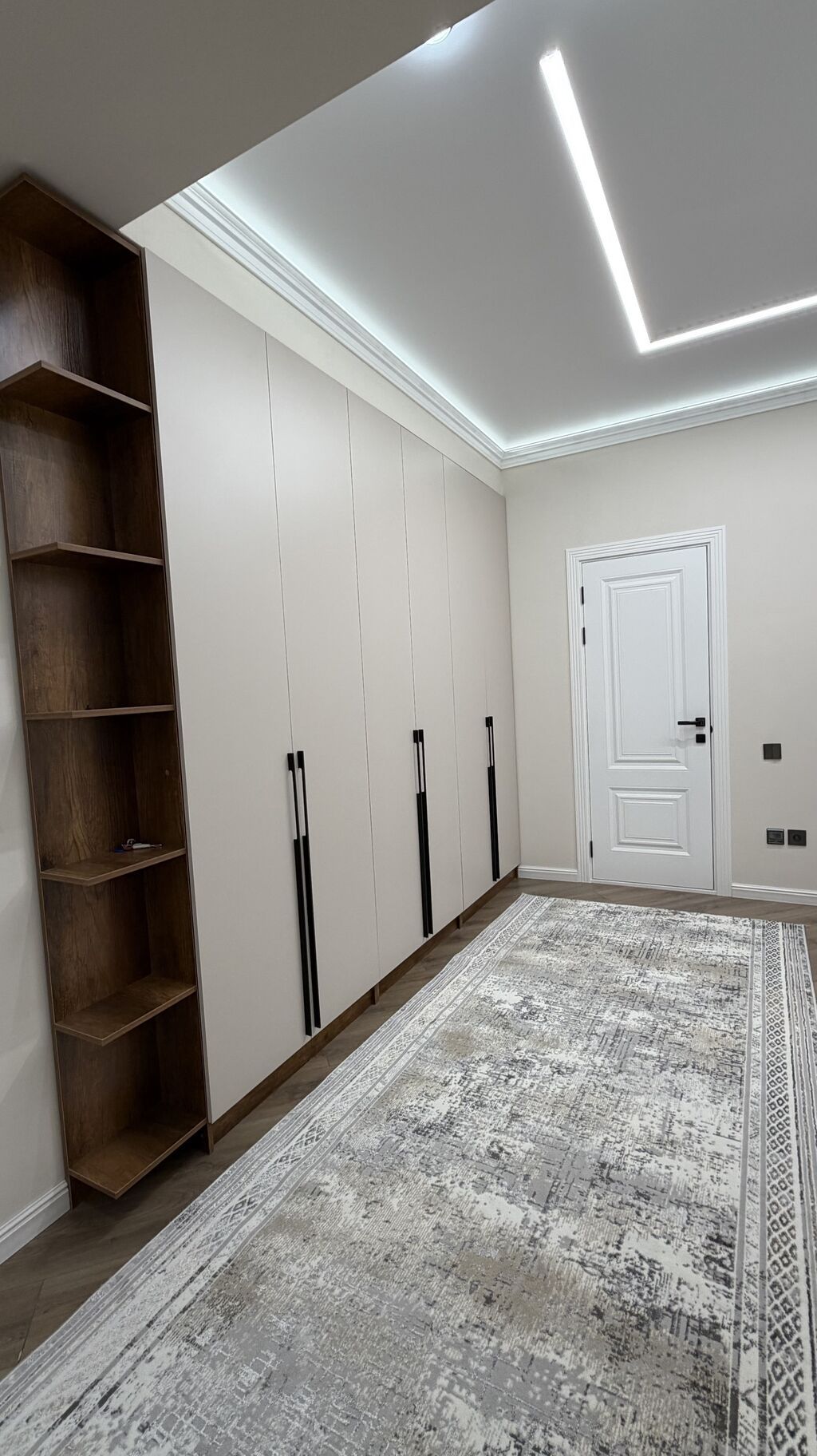 3 комнаты, 104 м², Элитка, 6 этаж, Дизайнерский ремонт: фото 2