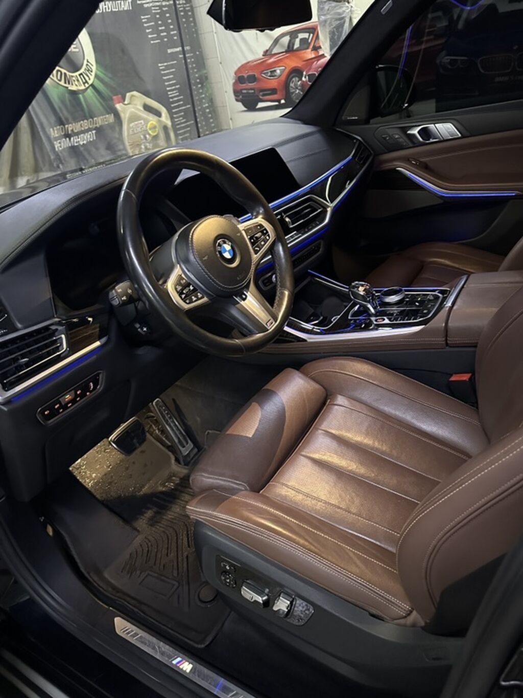 BMW X7: 2020 г., 3 л, Бензин, Внедорожник: фото 2