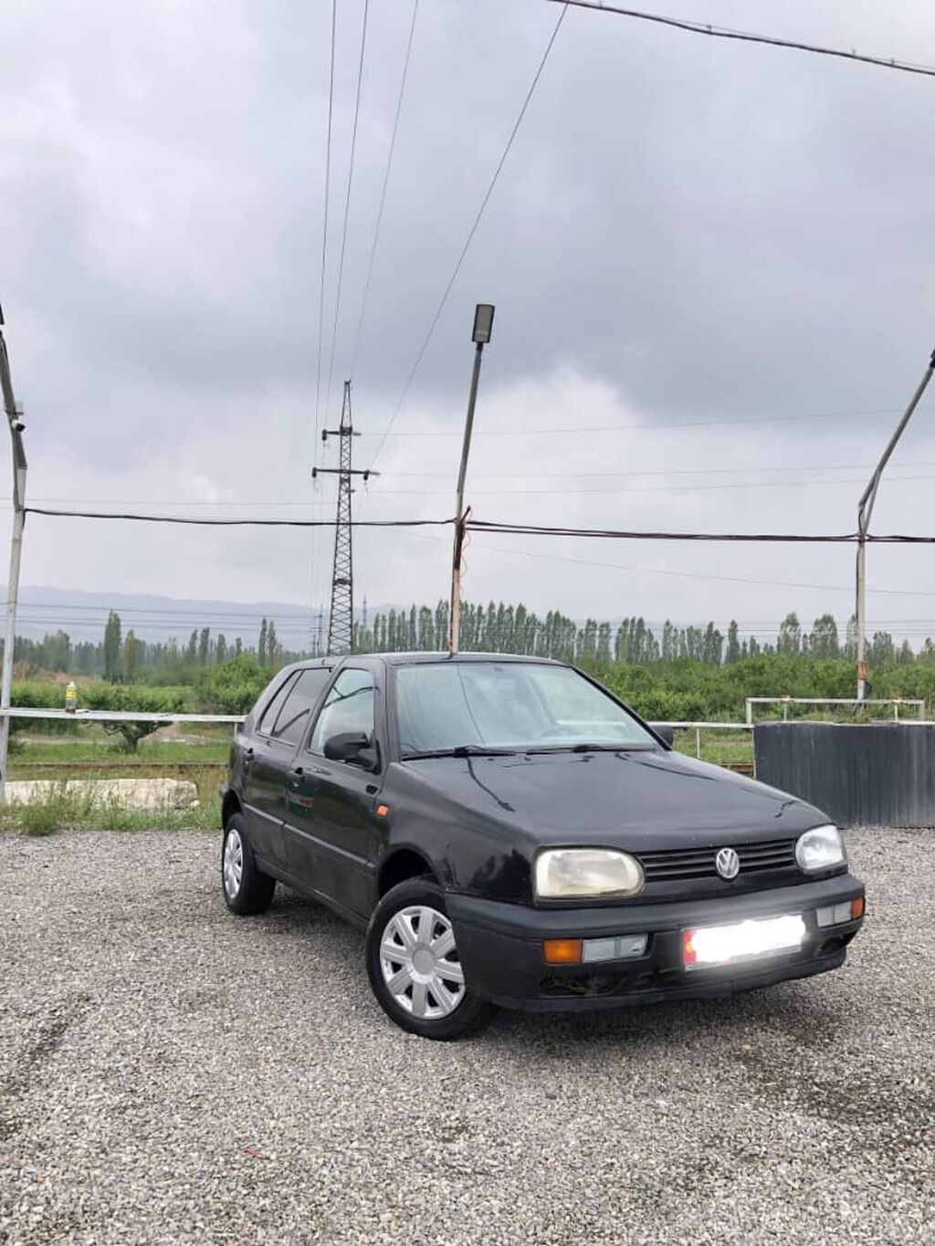 Volkswagen Golf: 1994 г., 1.8 л, Механика, Бензин, Хэтчбэк: фото 2