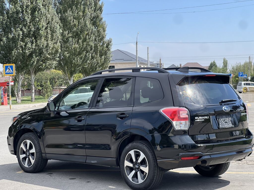 Subaru Forester: 2018 г., 2.5 л, Автомат, Бензин, Кроссовер: фото 4
