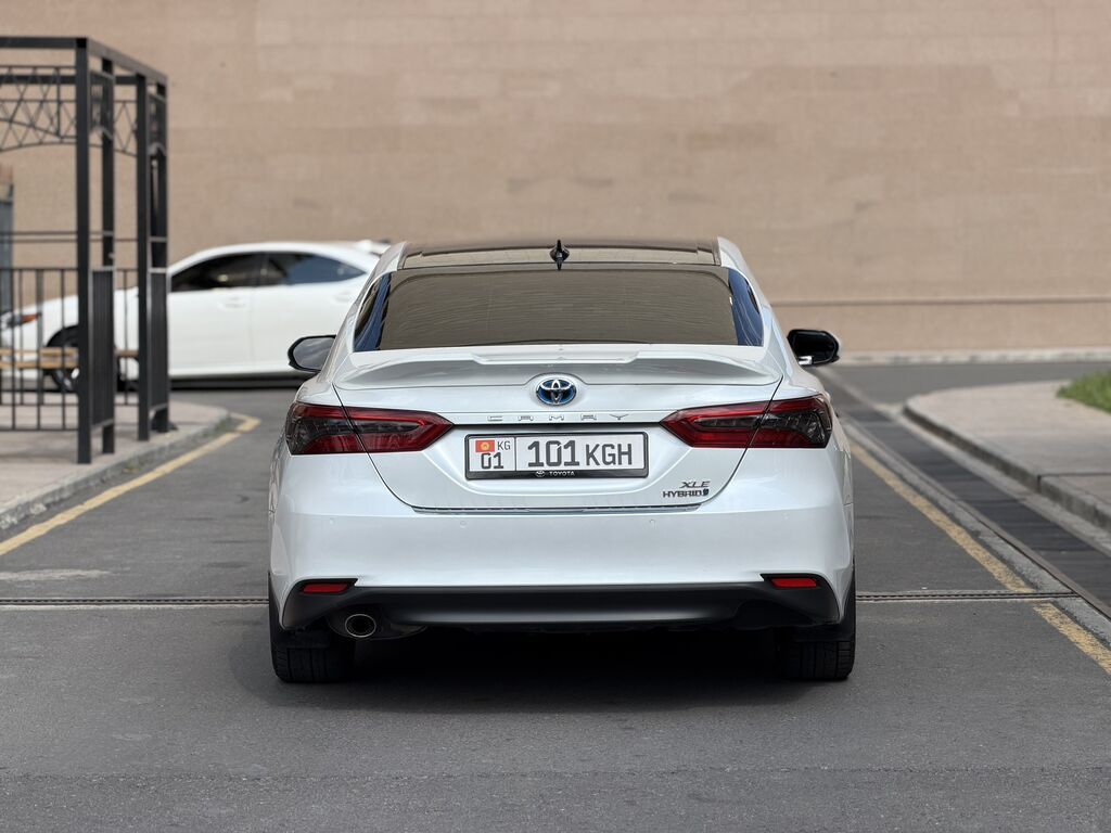 Toyota Camry: 2019 г., 2.5 л, Автомат, Бензин, Седан: фото 6
