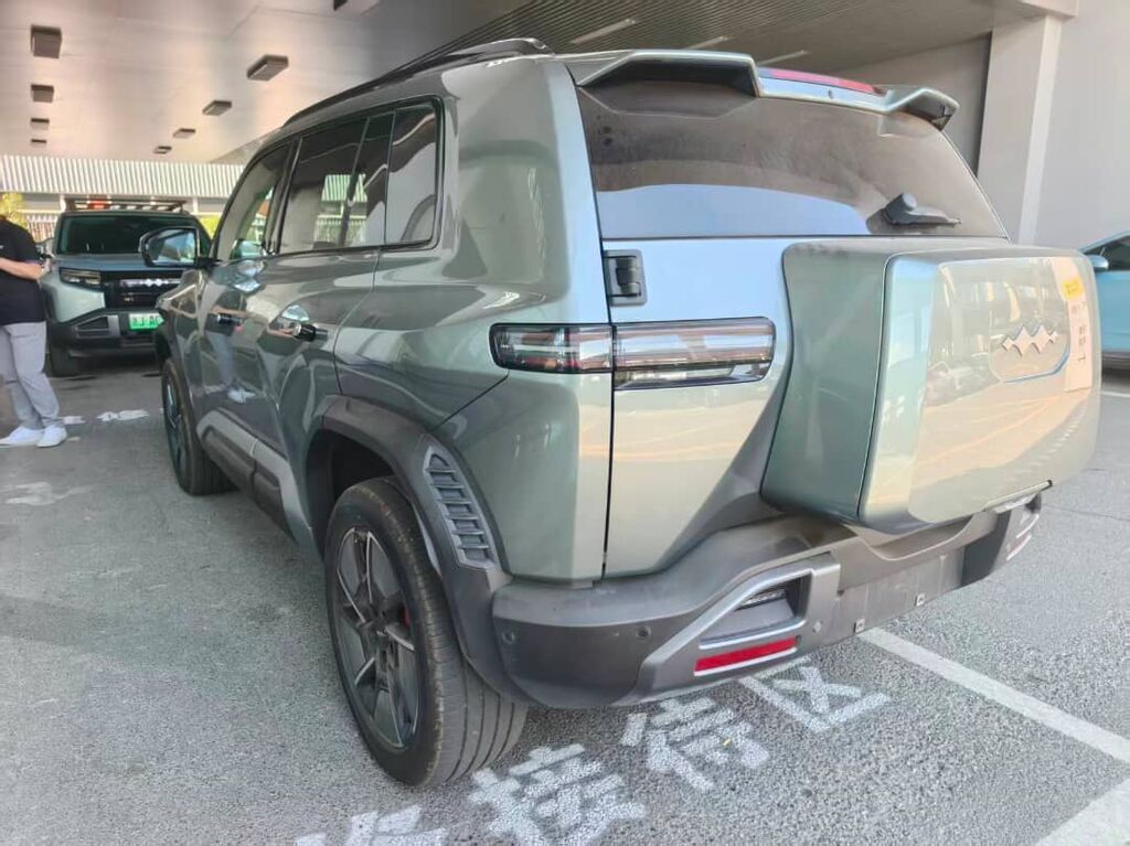 BYD FangChengBao Leopard 3: 2025 г., Автомат, Электромобиль, Кроссовер: фото 2