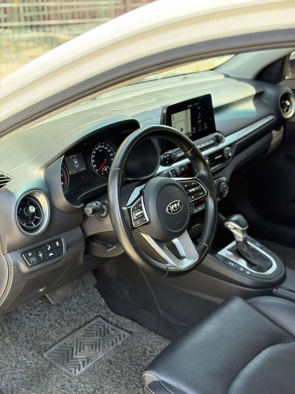 Kia K3: 2021 г., 1.6 л, Автомат, Бензин, Седан: фото 5