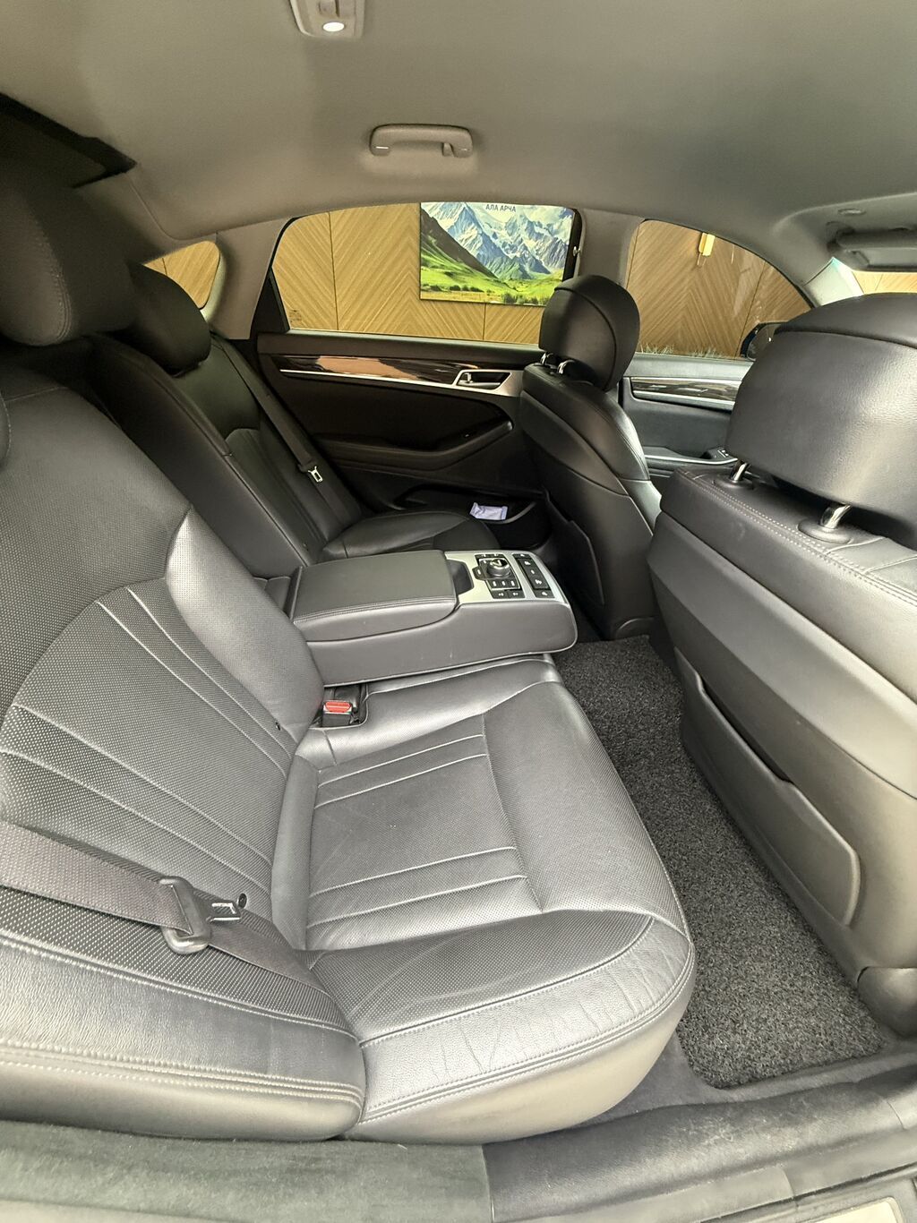 Hyundai Genesis: 2018 г., 3.3 л, Автомат, Бензин: фото 7