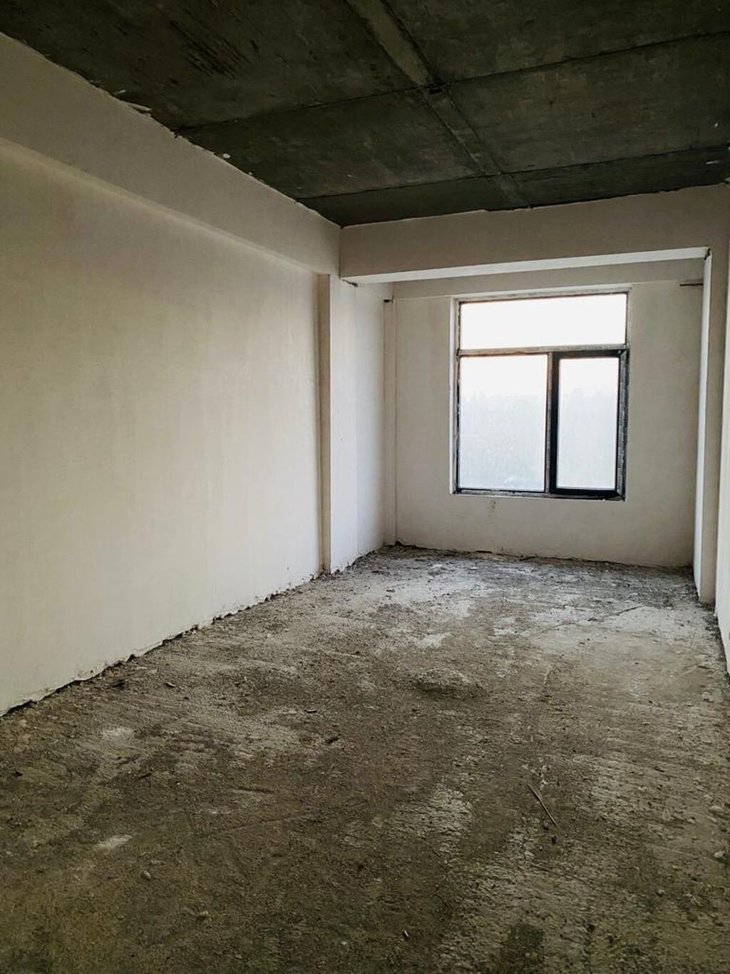 3 otaqlı, Yeni tikili, m. 28 may, 155 kv. m