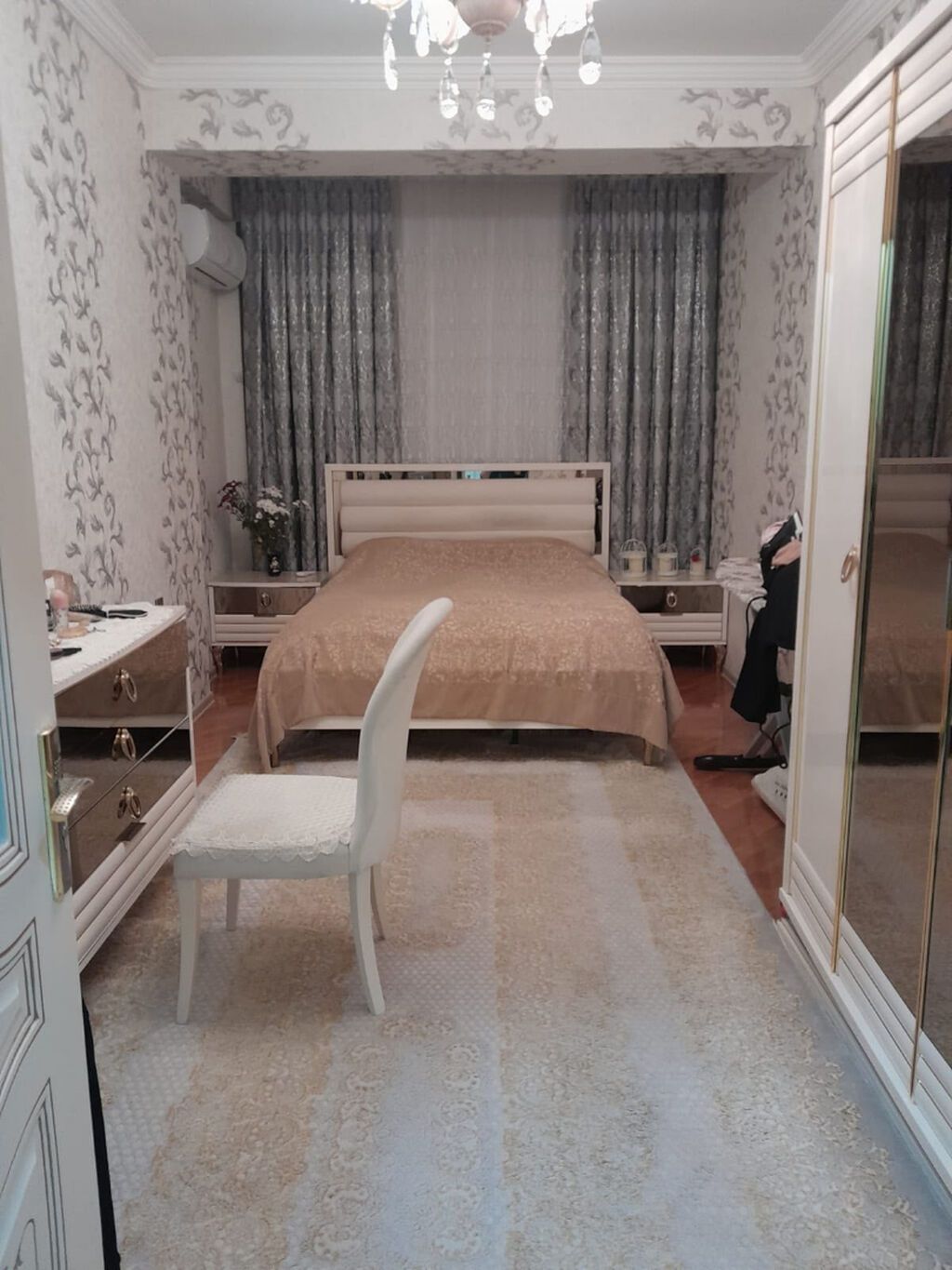 3 otaqlı, Yeni tikili, 132 kv. m