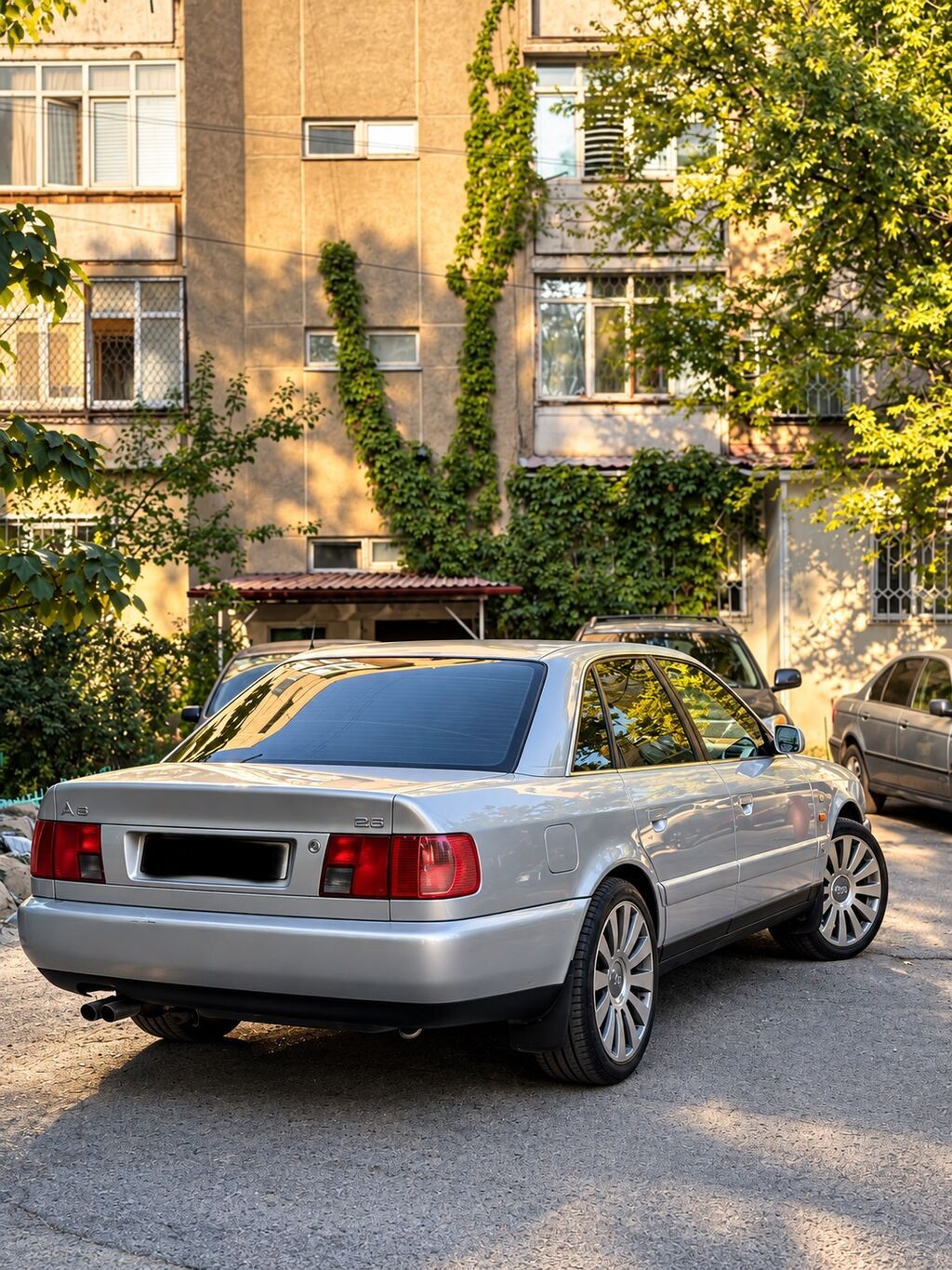 Audi A6: 1995 г., 2.6 л, Автомат, Бензин, Седан: фото 3