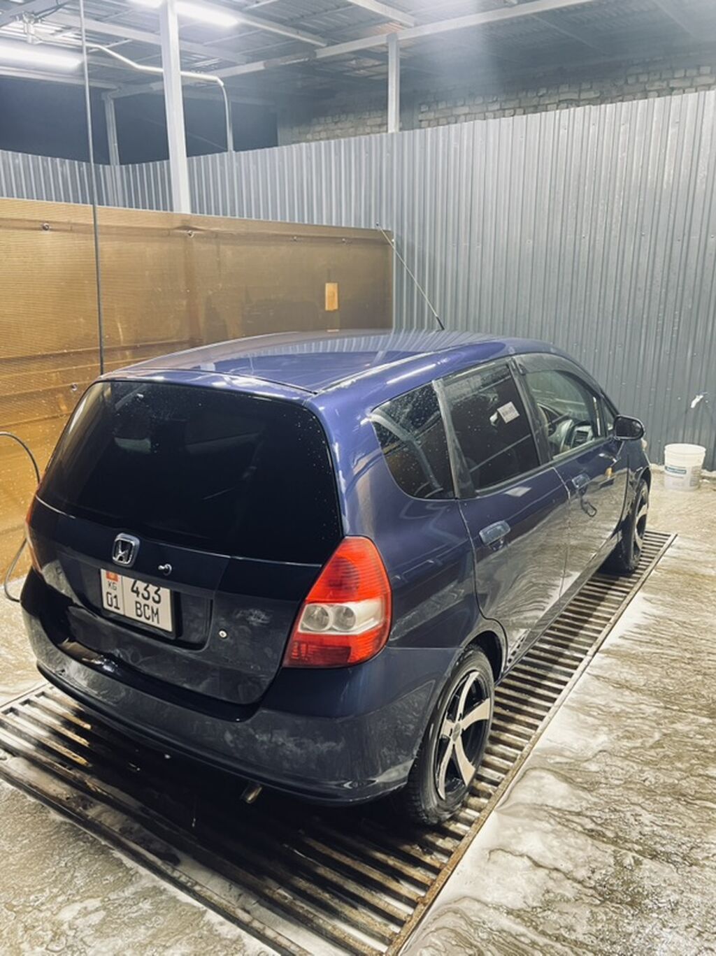 Honda Fit: 2003 г., 1.3 л, Автомат, Бензин, Хэтчбэк: фото 6