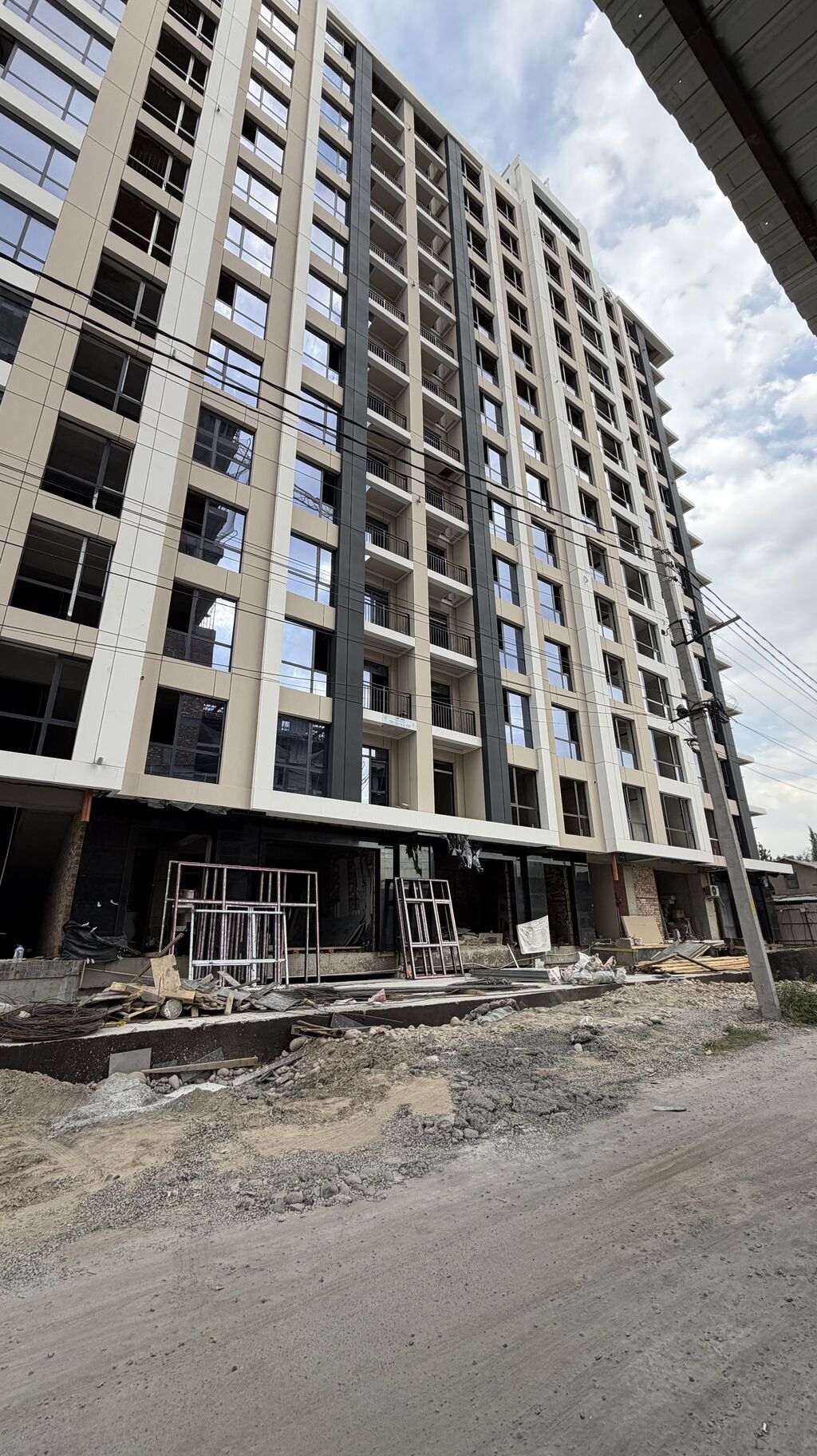 Продается 1 к квартира ПСО Район Азия Молл Квадратура 56,3 м2 Этаж: фото 2