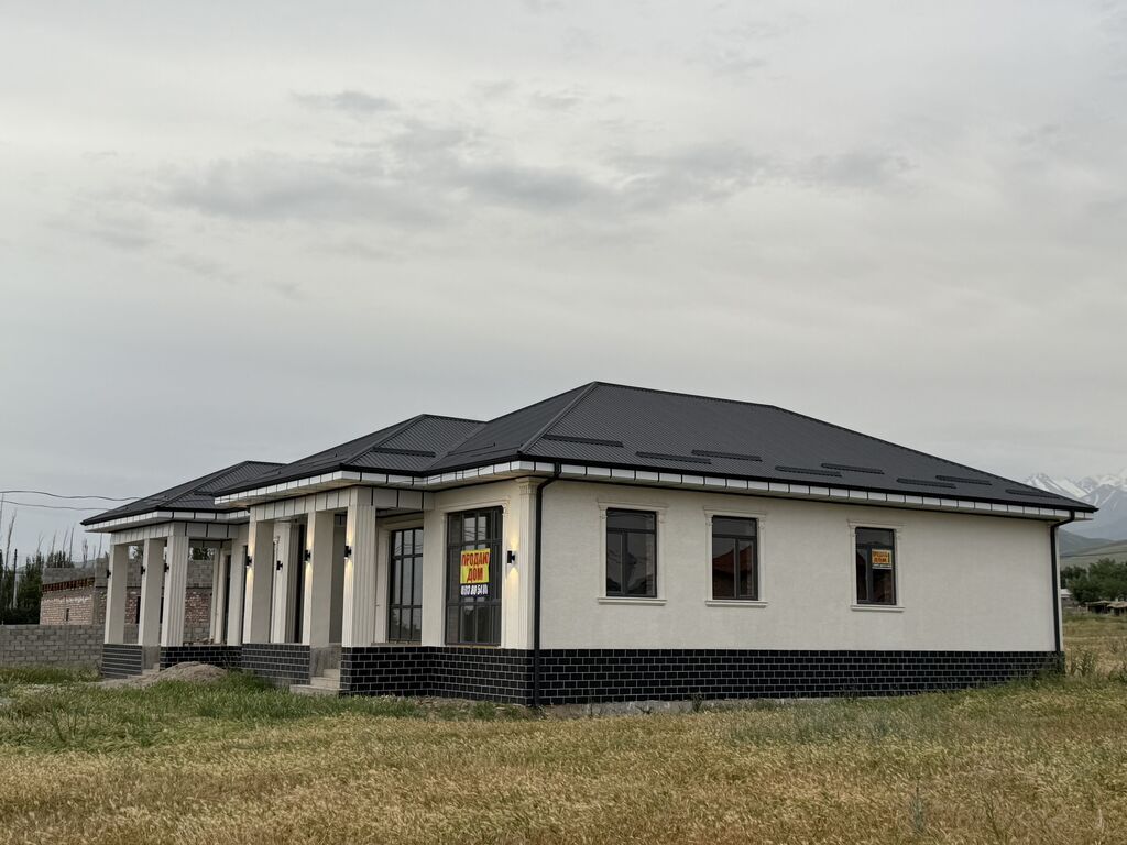 Продам одноэтажный дом с террасой и панорамными окнами: фото 3
