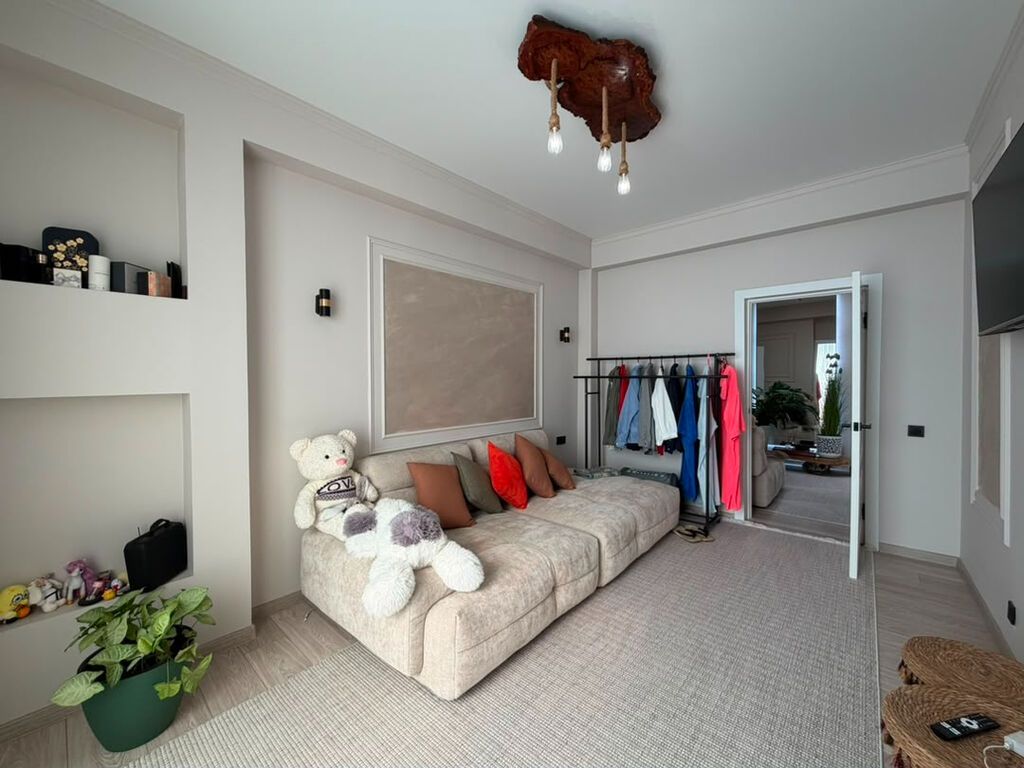3 комнаты, 77 м², Пишпек Элитка, 11 этаж, Дизайнерский ремонт: фото 6