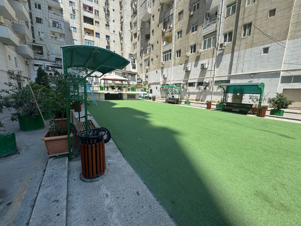 3 otaqlı, Yeni tikili, 158 kv. m