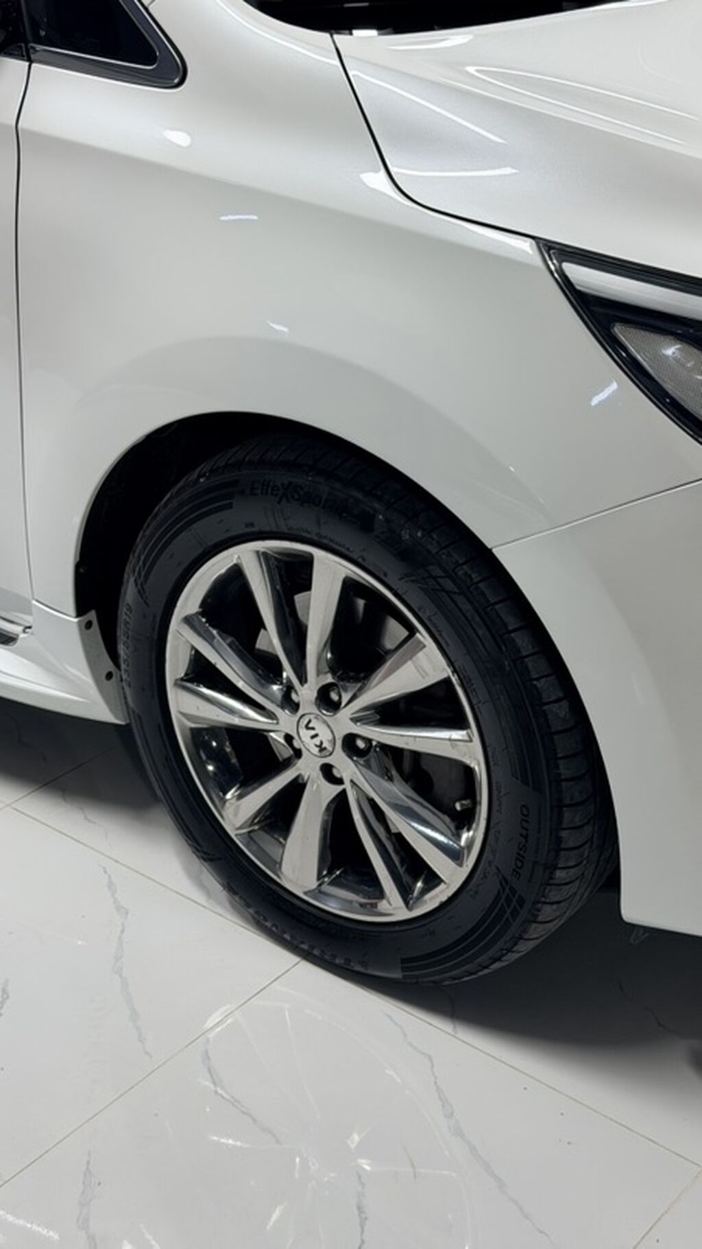 Kia Carnival: 2019 г., 2.2 л, Автомат, Дизель, Минивэн: фото 4