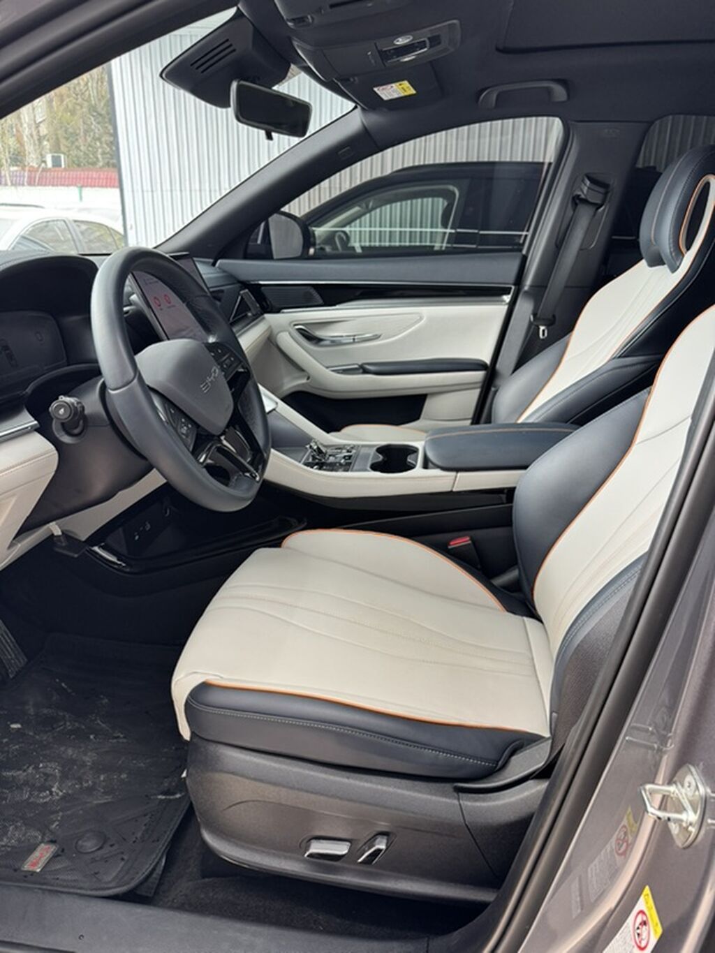 BYD Song Plus: 2023 г., Электромобиль, Кроссовер: фото 7
