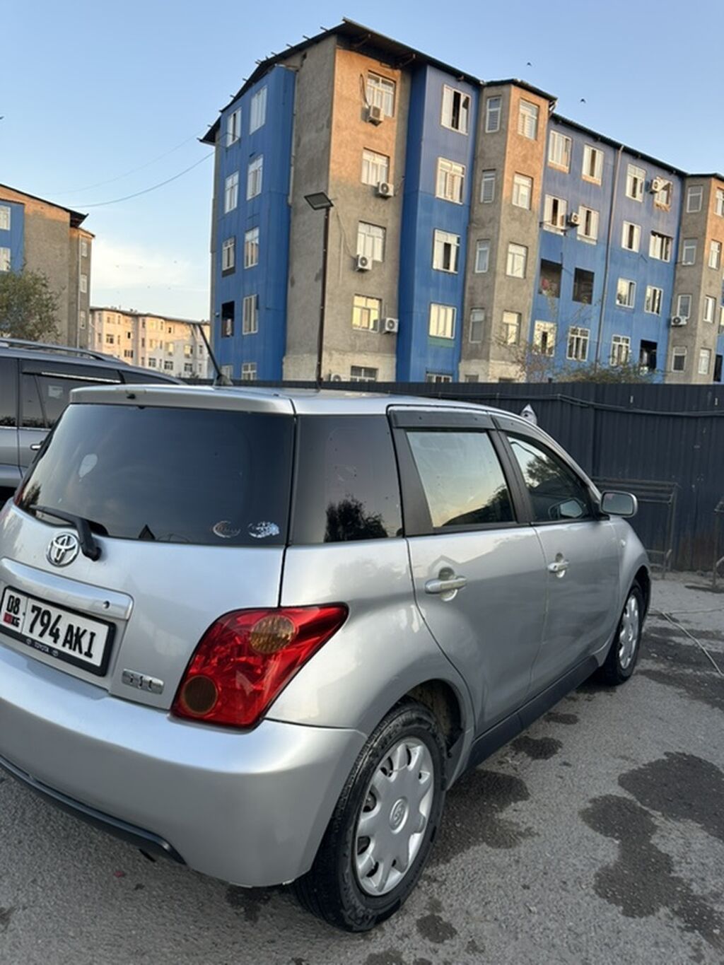Toyota Ist: 2003 г., 1.3 л, Автомат, Бензин, Хэтчбэк: фото 5
