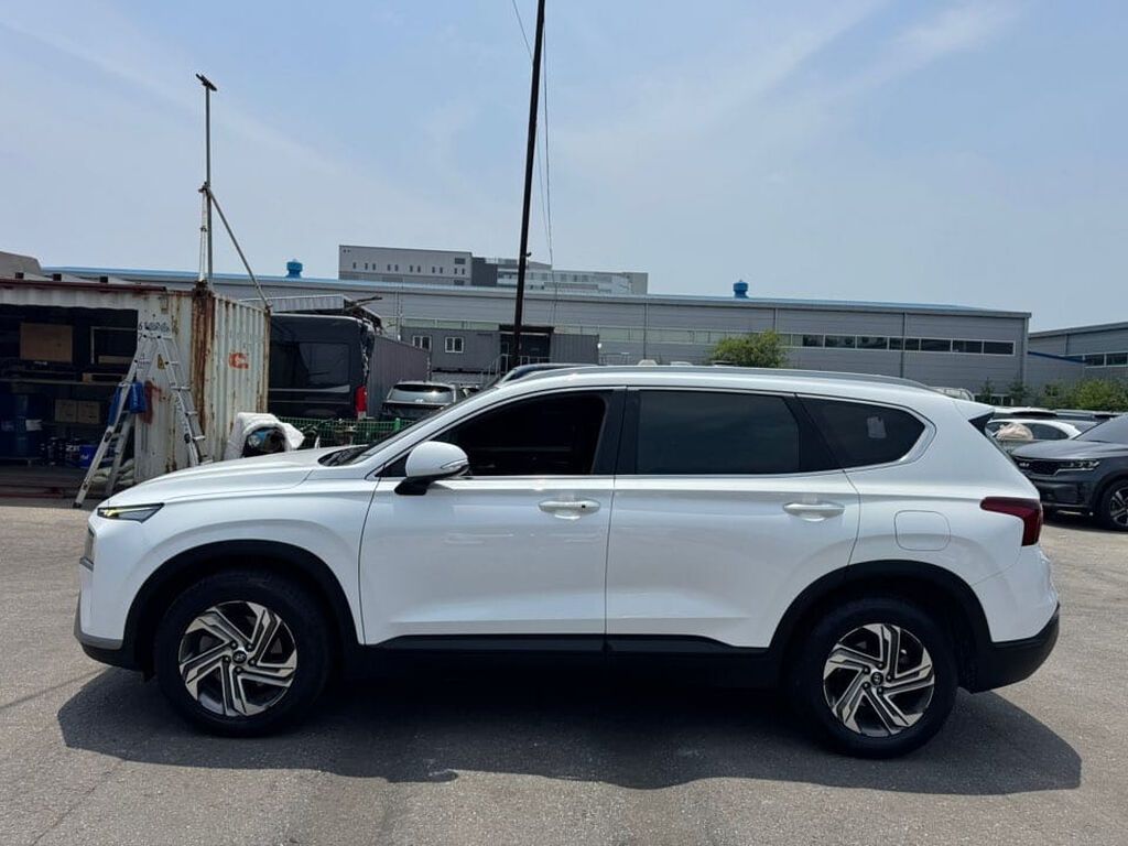 Hyundai Santa Fe: 2021 г., 2.2 л, Дизель, Кроссовер — фото 4