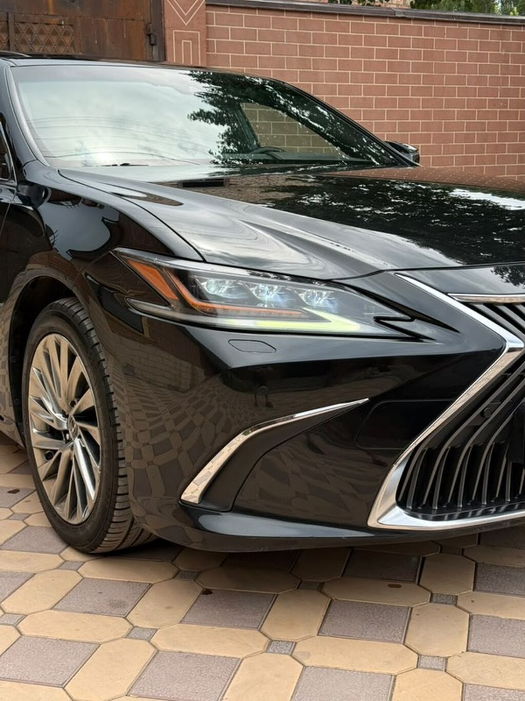 Lexus ES: 2018 г., 2.5 л, Автомат, Гибрид, Седан: фото 5