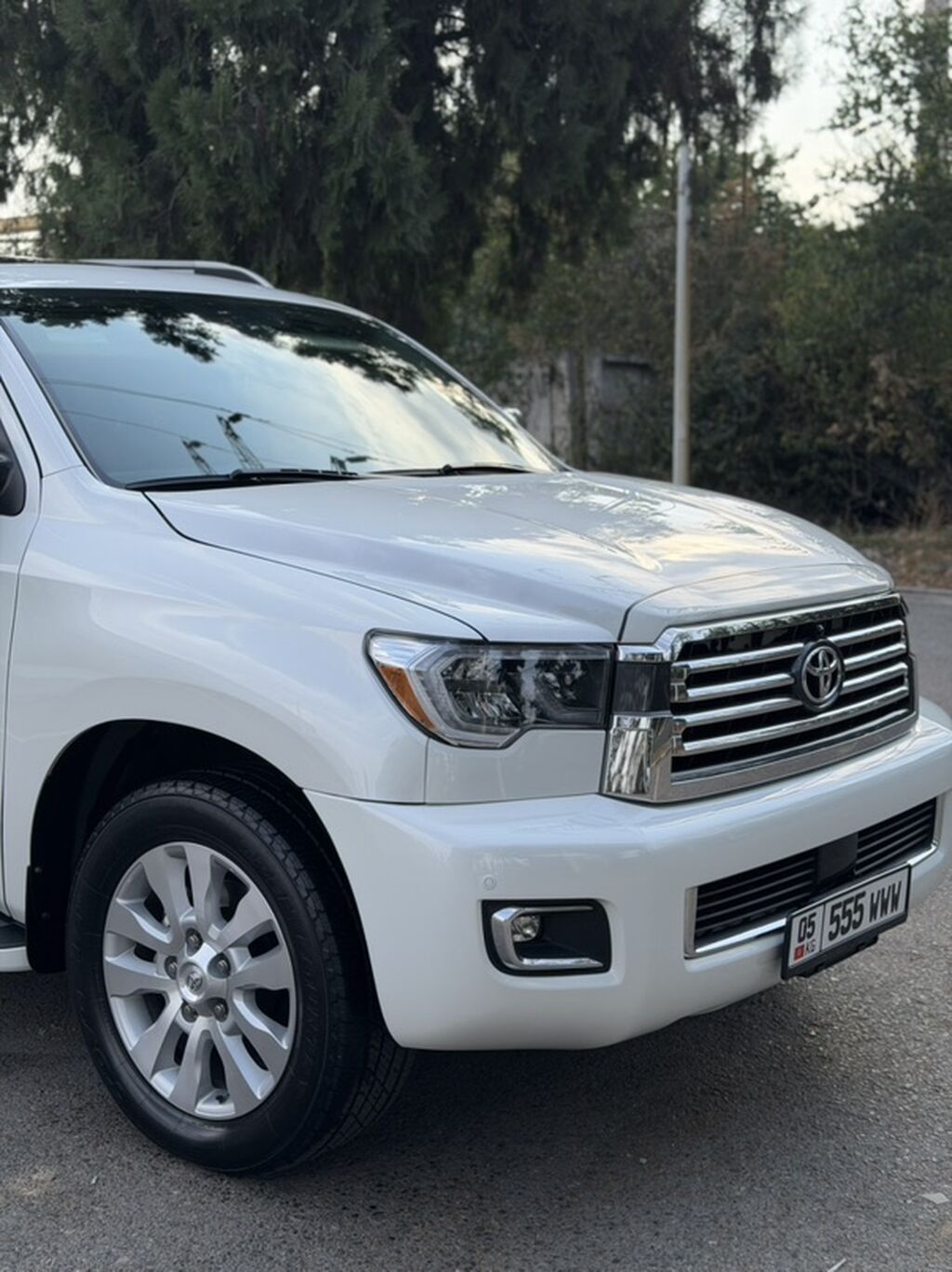 Toyota Sequoia: 2020 г., 5.7 л, Автомат, Бензин, Внедорожник: фото 7