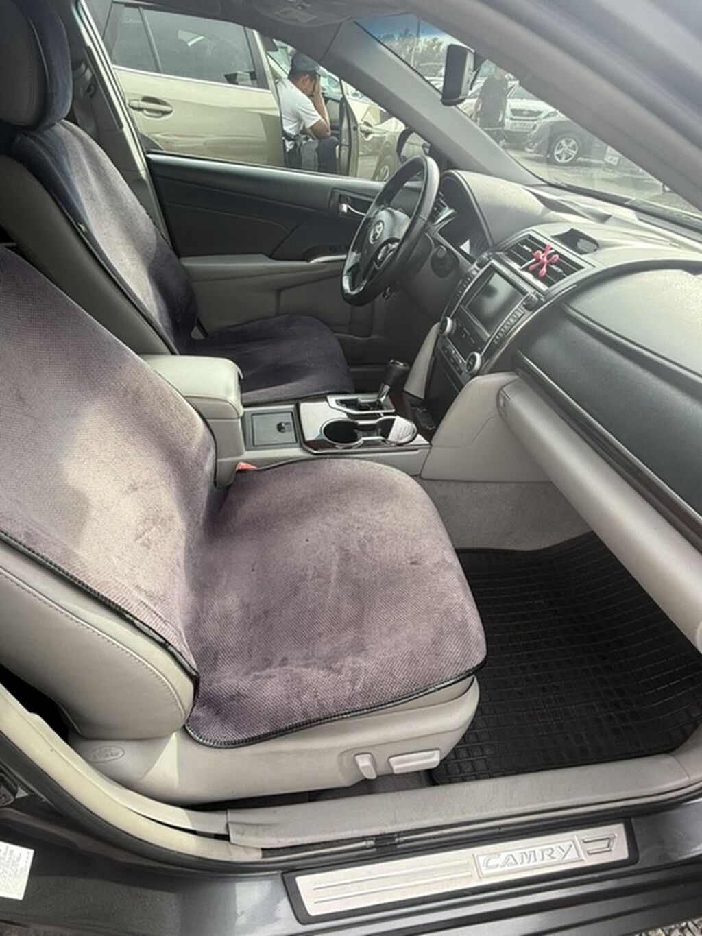 Toyota Camry: 2014 г., 2.5 л, Автомат, Бензин, Седан: фото 6