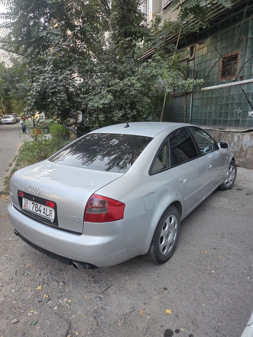 Audi A6: 2003 г., Автомат, Бензин, Седан: фото 2