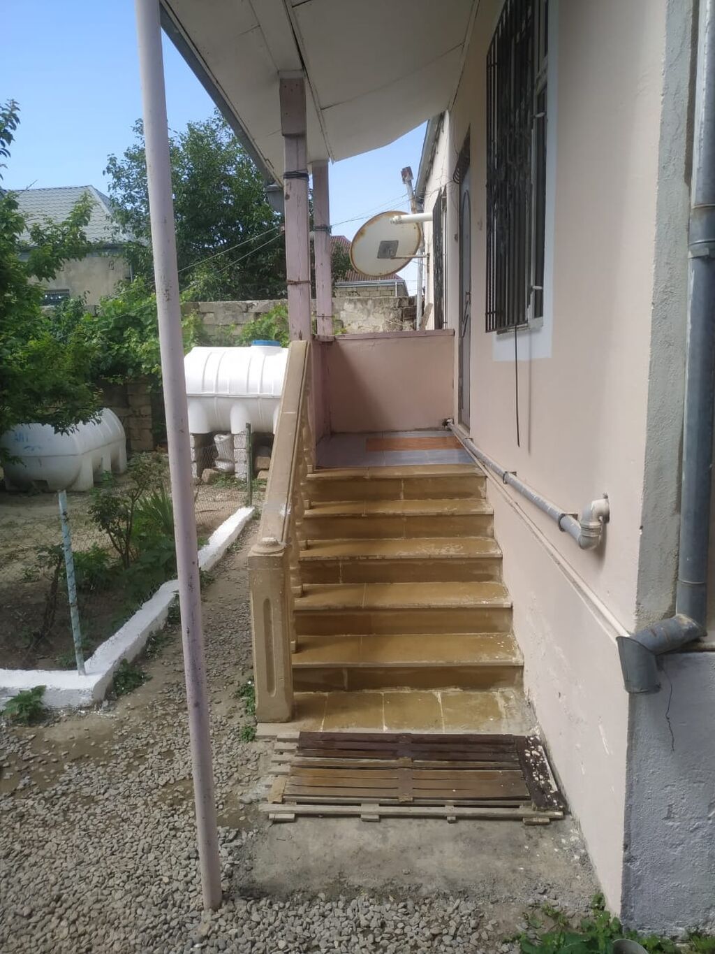 Sarayda 4 otaqlı həyət evi satılır, 100 m², 75 000 AZN, şəkil 2 / 11