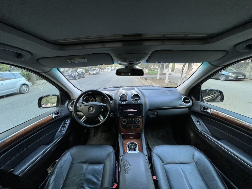 Mercedes-Benz GL-Class: 2008 г., 4.7 л, Автомат, Бензин, Внедорожник: фото 8