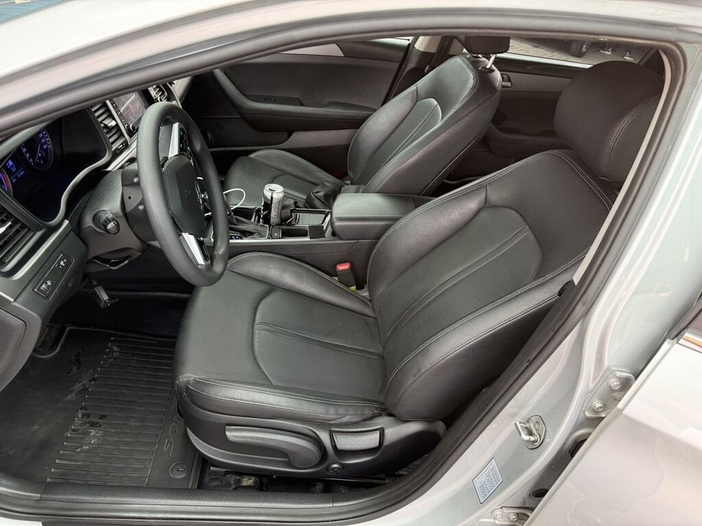 Hyundai Sonata: 2019 г., 2 л, Автомат, Газ, Седан: фото 5