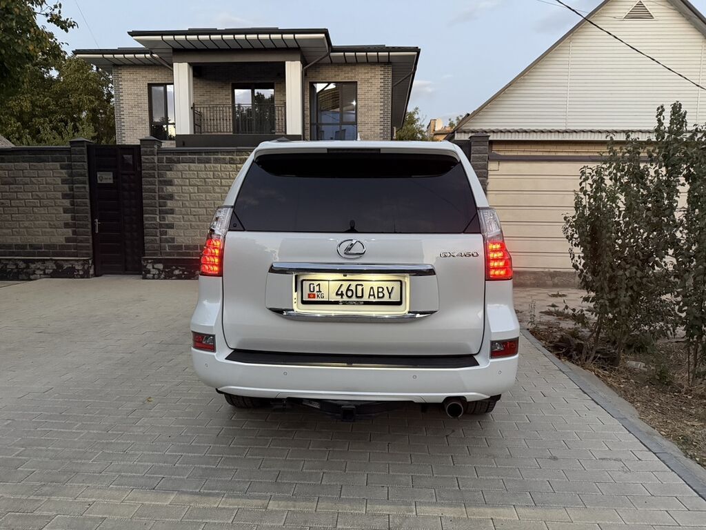 Lexus GX: 2017 г., 4.6 л, Бензин, Внедорожник: фото 3