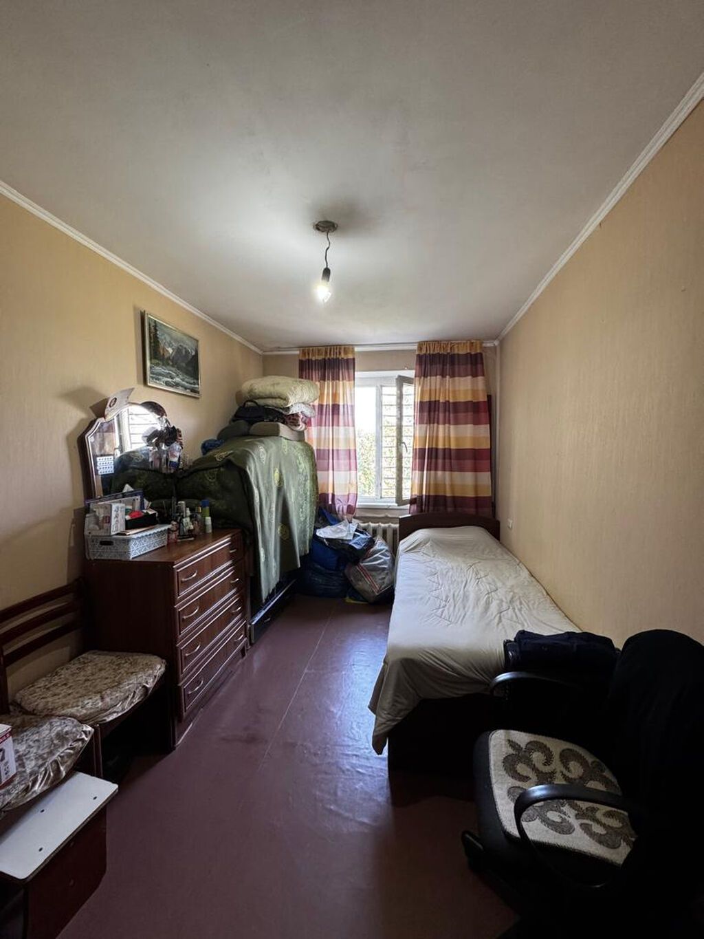 3 комнаты, 58 м², 10 мкр 104 серия, 4 этаж, Старый ремонт: фото 6