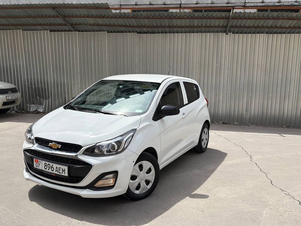 Chevrolet Spark: 2020 г., 1 л, Бензин, Хэтчбэк: фото 3