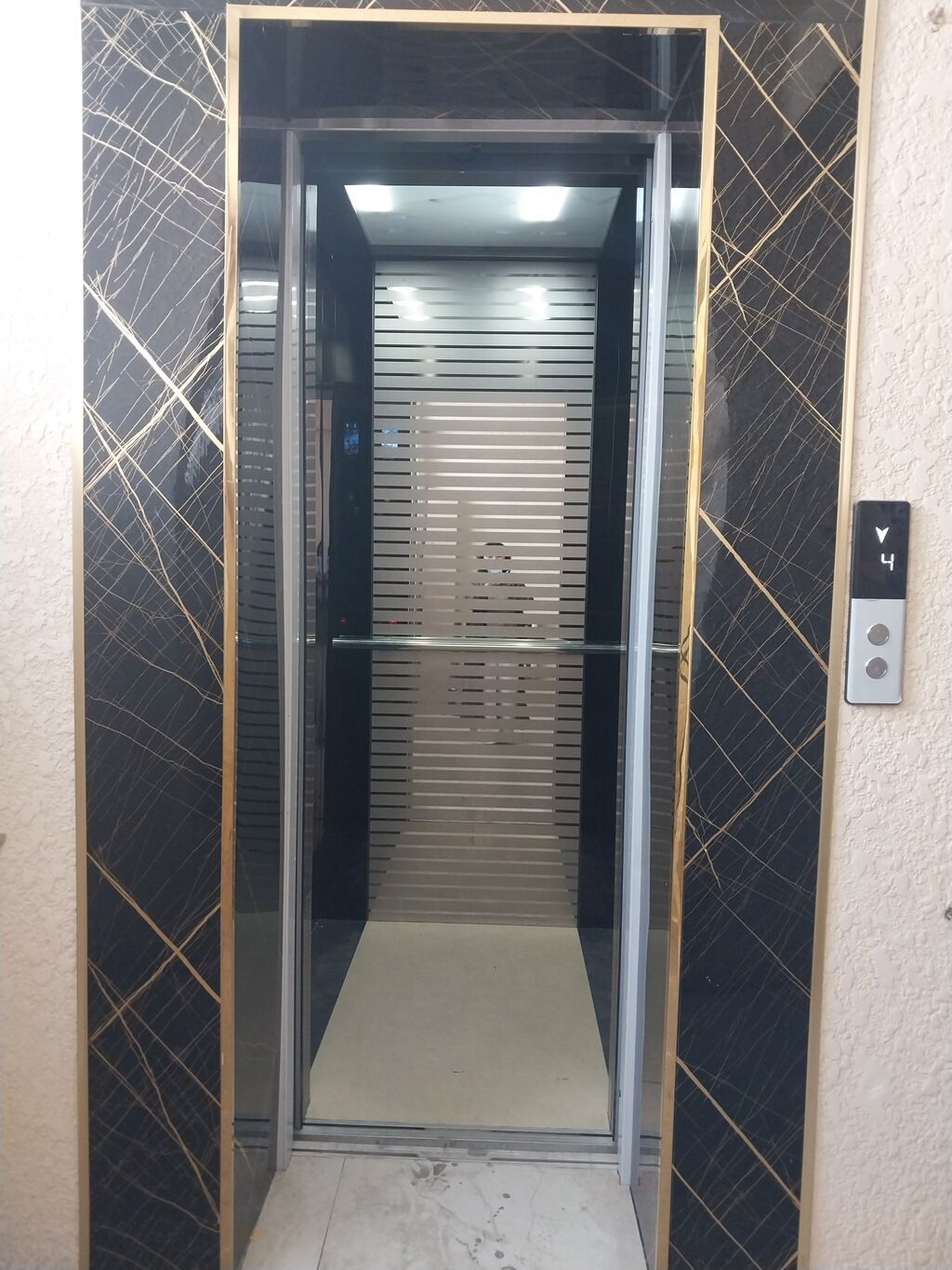 1 комната, 47 м², 12 мкр Элитка, 4 этаж, Косметический ремонт: фото 2