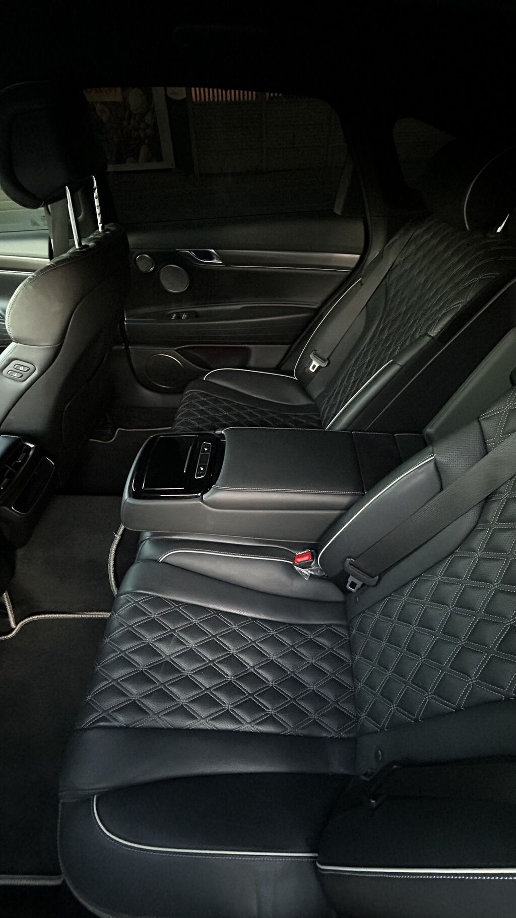 Hyundai Genesis: 2021 г., 3.5 л, Автомат, Бензин, Седан: фото 3