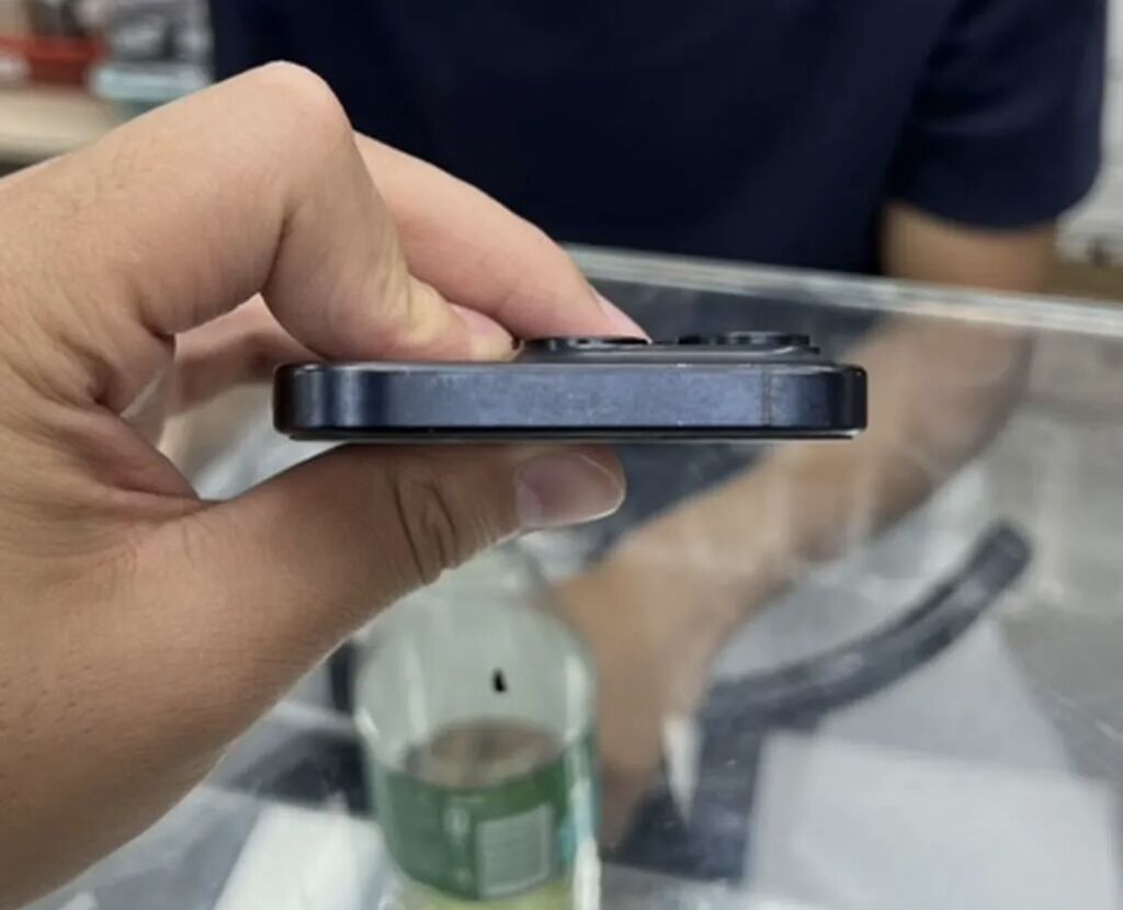 IPhone 15 Pro, Б/у, 1 ТБ, Защитное стекло, 87 %: фото 5