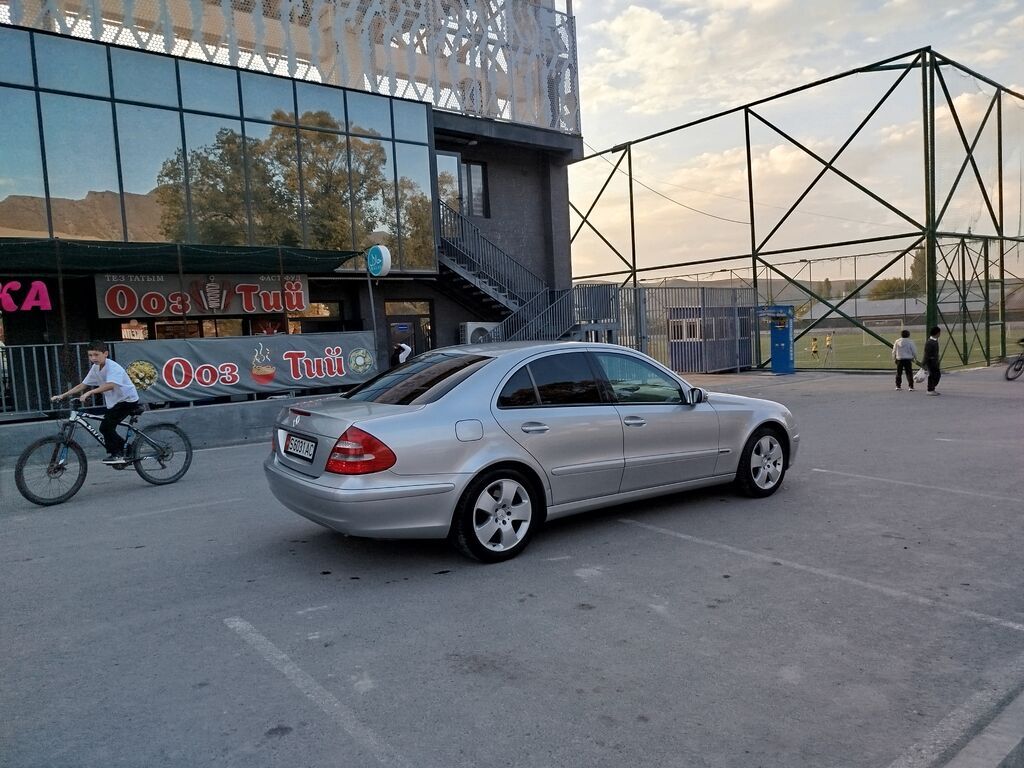 Mercedes-Benz E-Class: 2003 г., 2.6 л, Автомат, Бензин, Седан: фото 7