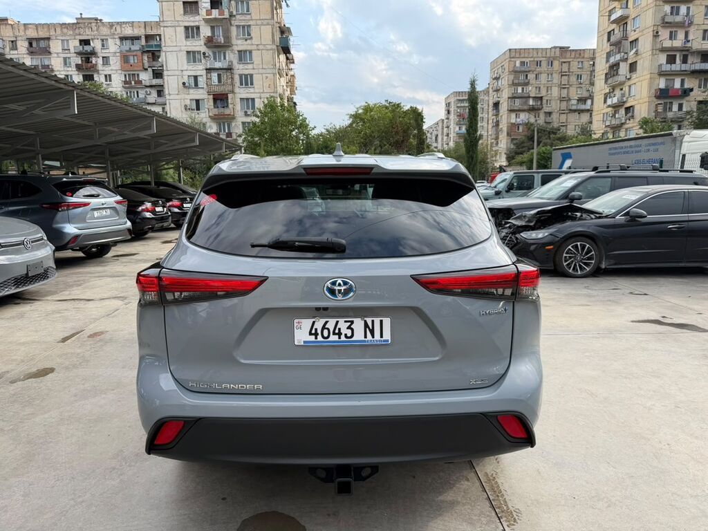 Toyota Highlander: 2022 г., 2.5 л, Вариатор, Гибрид, Кроссовер: фото 4