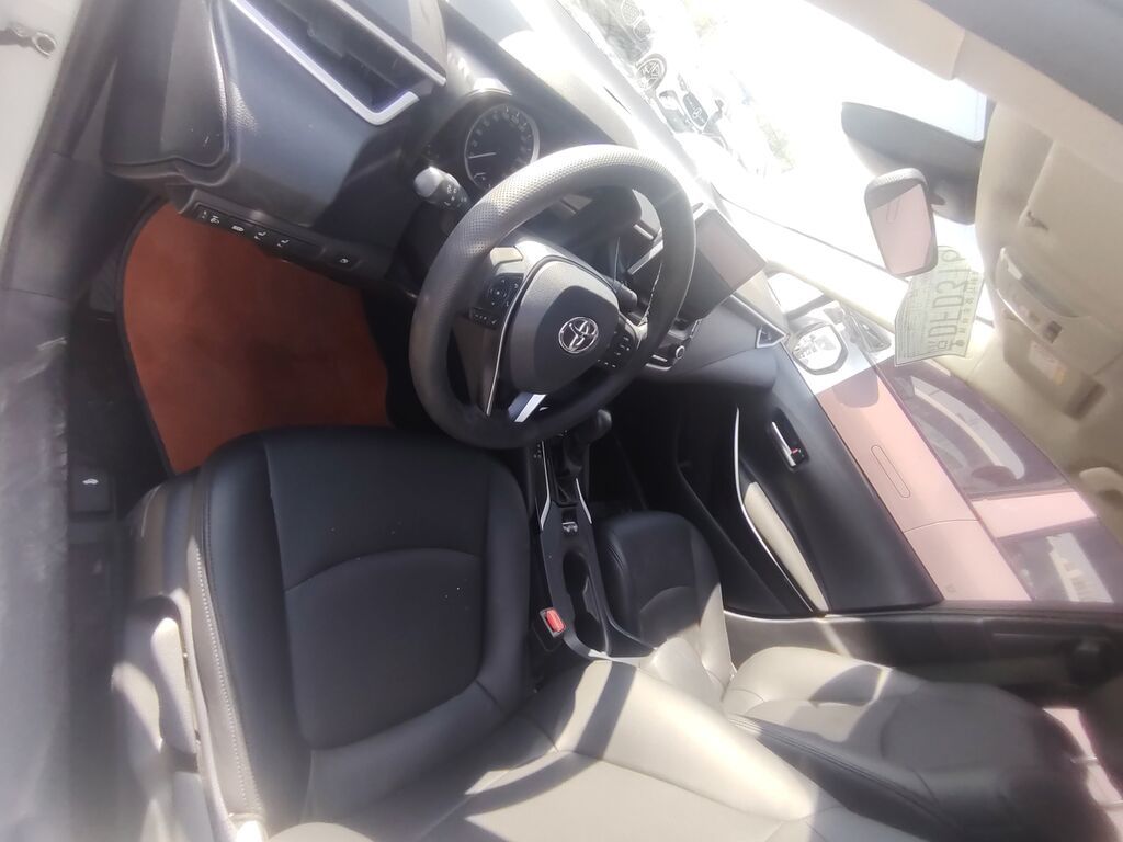 Toyota Corolla: 2023 г., 1.8 л, Вариатор, Гибрид, Седан: фото 5