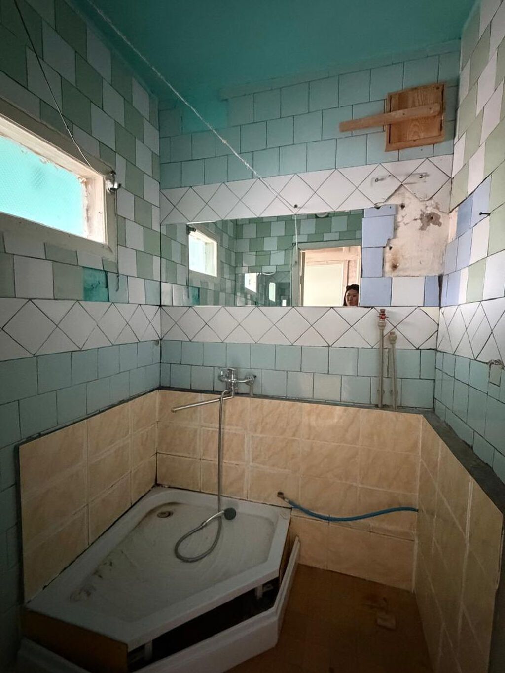 2 комнаты, 42 м², Киргизия 1 Хрущевка, 1 этаж, Требуется ремонт: фото 6