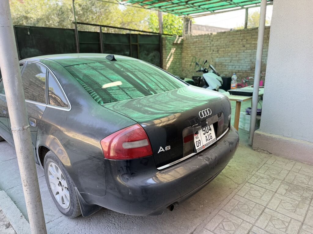 Audi A6: 2000 г., 2.8 л, Механика, Бензин, Седан: фото 3
