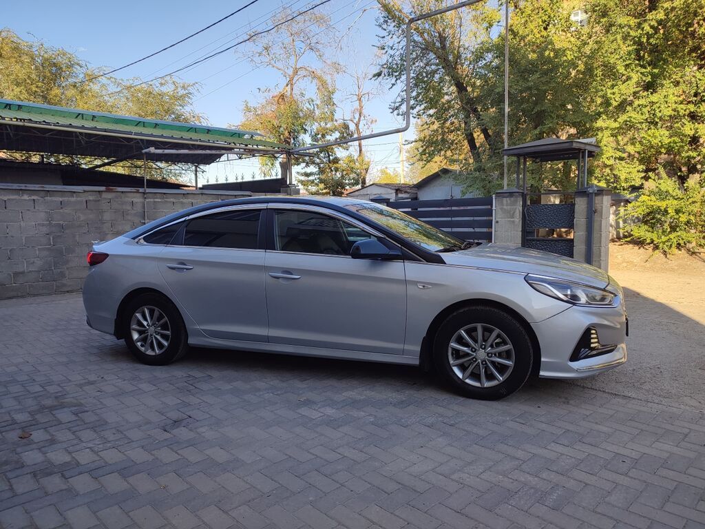 Hyundai Sonata: 2019 г., 2 л, Автомат, Газ, Седан: фото 3