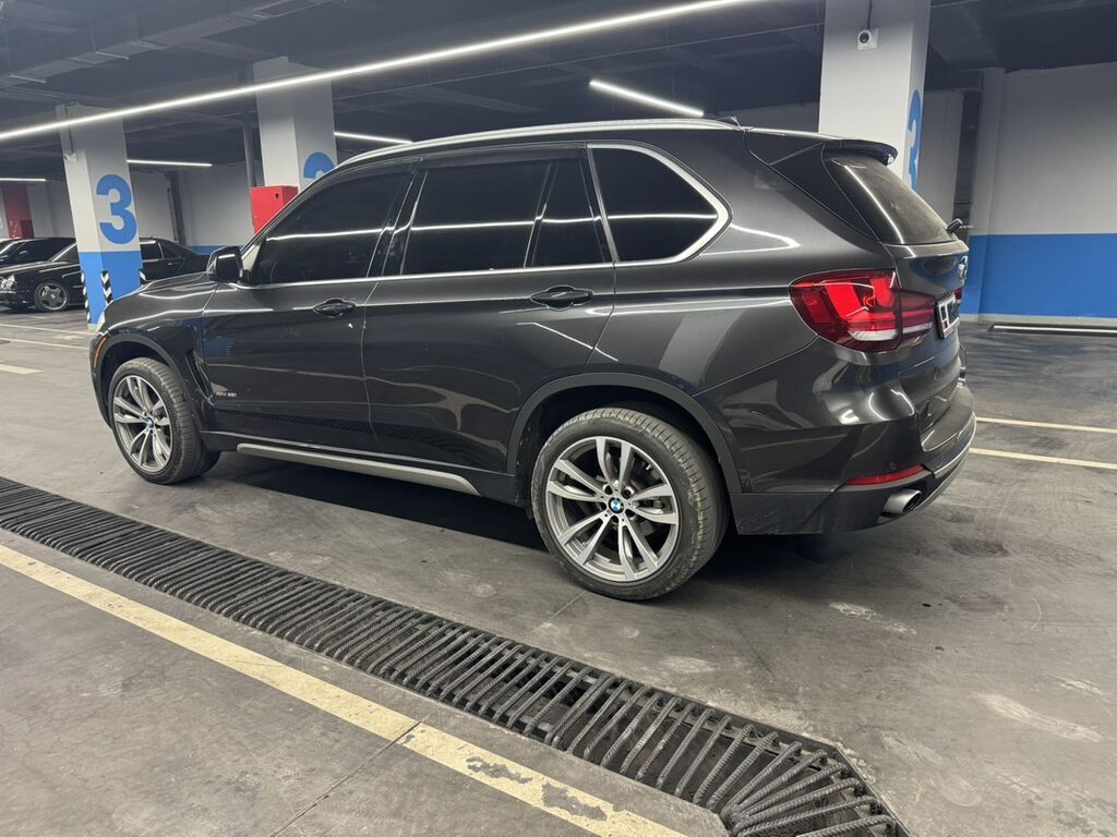 BMW X5: 2016 г., 3 л, Автомат, Бензин, Кроссовер: фото 4